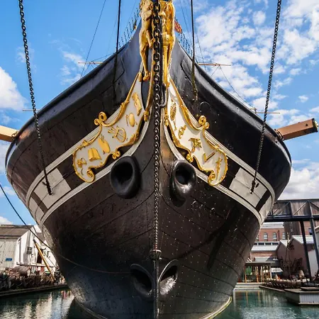 Brunel Loft - Ya Apartman