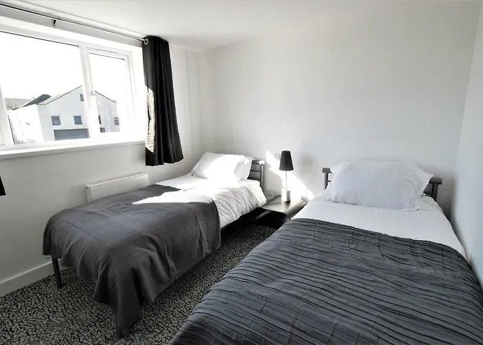 Brunel Loft - Ya * Bristol